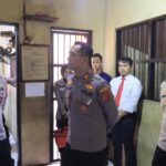 Pastikan Keamanan dan Kesehatan Para Tahanan, Kapolres Cek Rutan Polres Majalengka IMG_20250428_192154