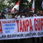 Pengangkatan Pegawai SPPG Melukai Guru Honorer fd840625-d276-4b75-a2f1-63976f183d7c