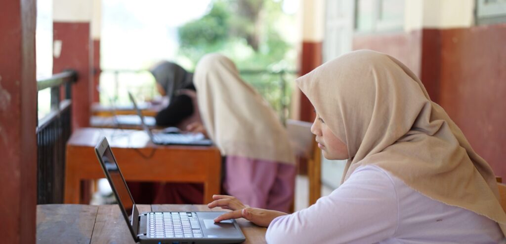 shutterstock_2036199476-1468x710