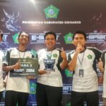 Tiga Mahasiswa ITICM Bawa Timnya Sabet Juara 2 Kompetisi E-Sport Disporapar Sidoarjo IMG_20260530_145622