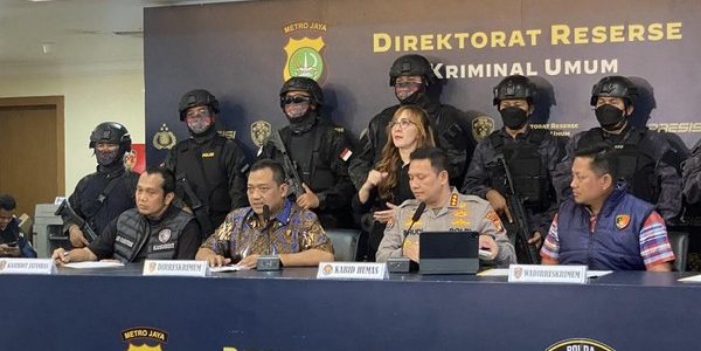 polda-metro-jaya-bentuk-tim-pemburu-begal-devidetikcom-1778845482405_169-600x300_copy_701x351